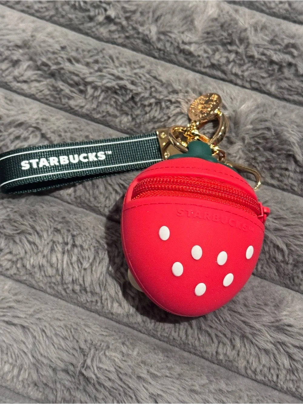 Starbucks Bearista Silicon Strawberry Keychain/Coin Purse - Taiwan Exclusive